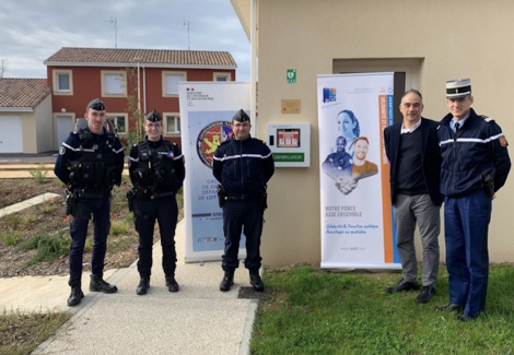 Inauguration défibrillateur Brigade Tonneins  Inauguration défibrillateur Brigade Tonneins